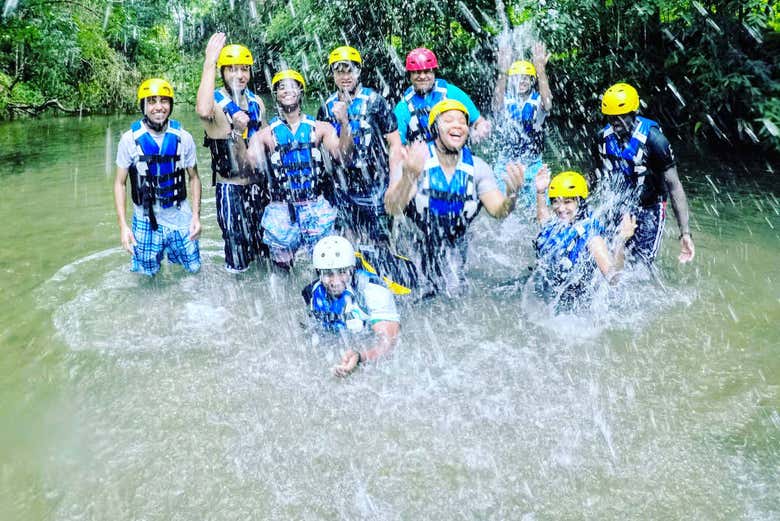 Canyoning in Jamao al Norte