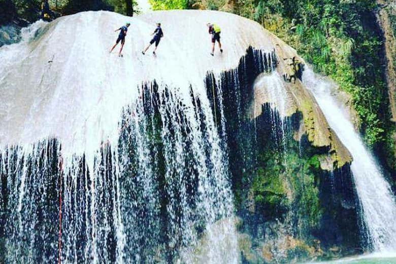 Descenso por Hongo Mágico