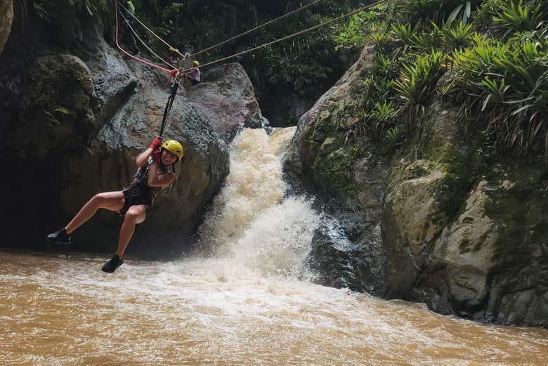 Deslizándonos sobre el río 