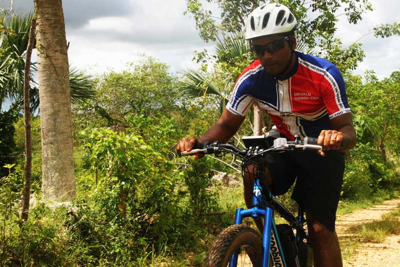 Desfrutando do tour de bicicleta