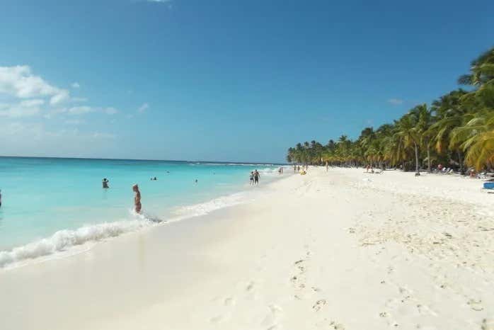 Disfrutando en las playas de Isla Saona