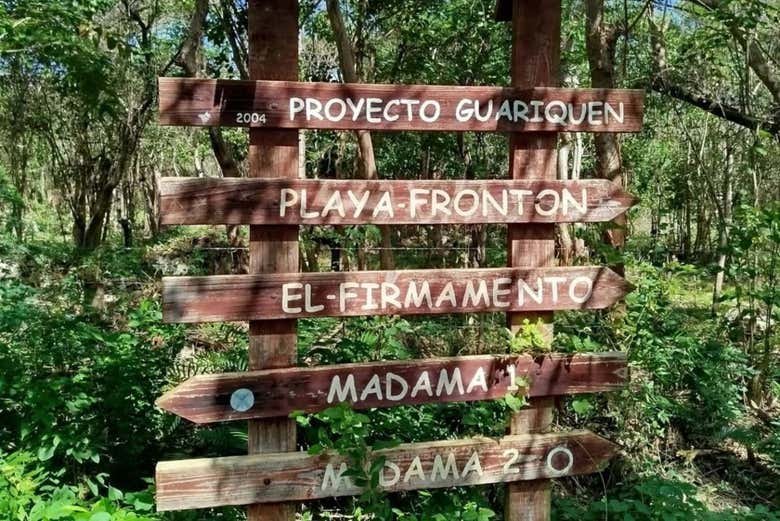 Um dos cartazes que encontraremos ao longo do percurso