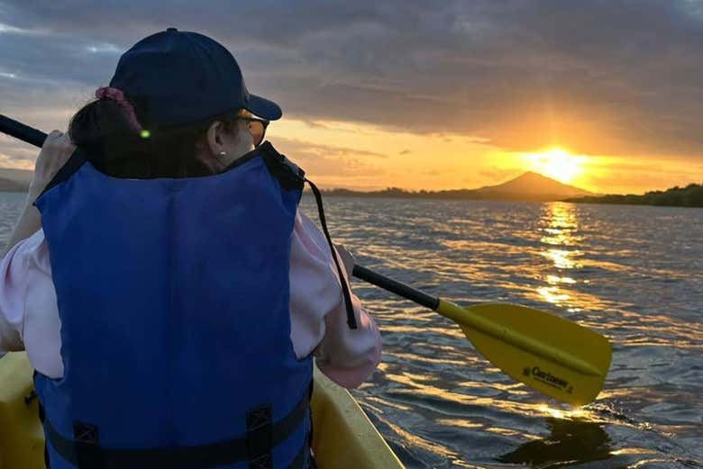 Enjoy this kayak tour!