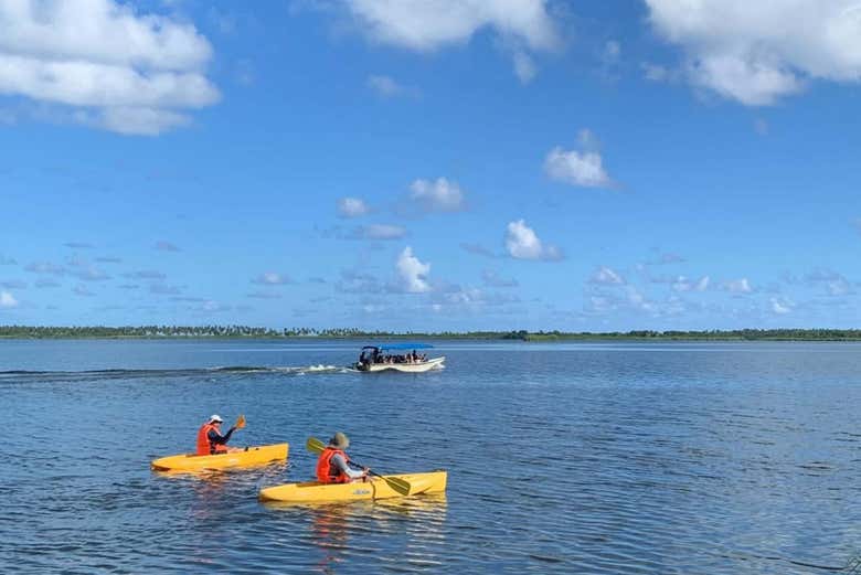 Discover the Laguna del Limón in a kayak!