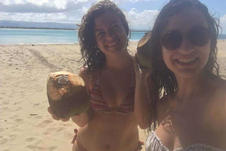 Assaporando l'acqua di cocco