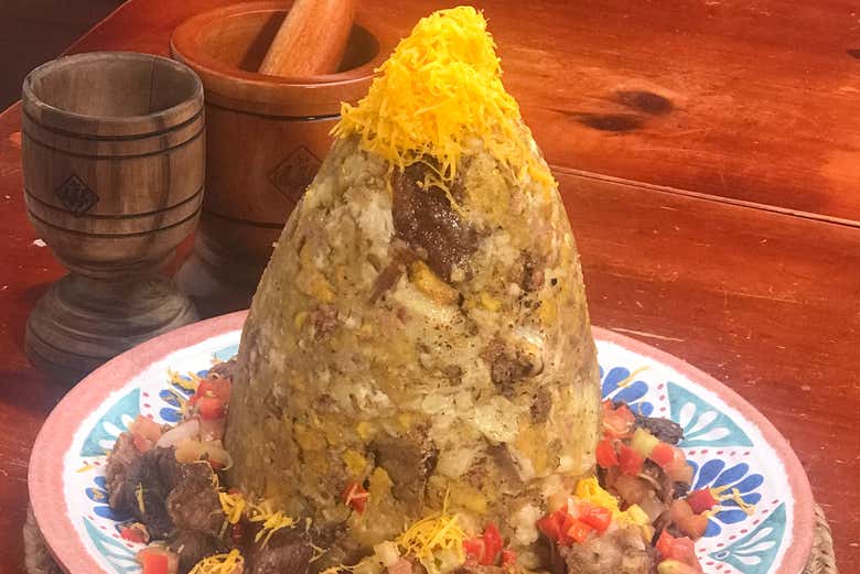 Probando el mofongo mocano
