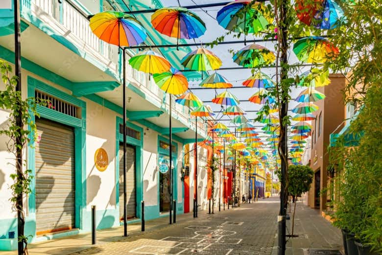 Discover unique spots!