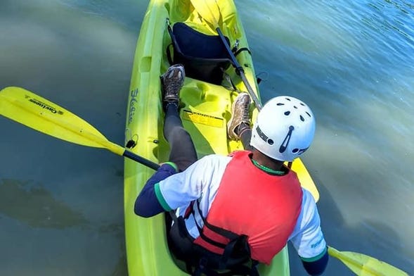 Tour en kayak por el río Yásica