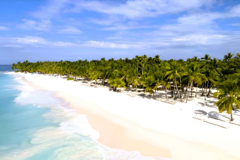 Belle plage sur l'île de Saona
