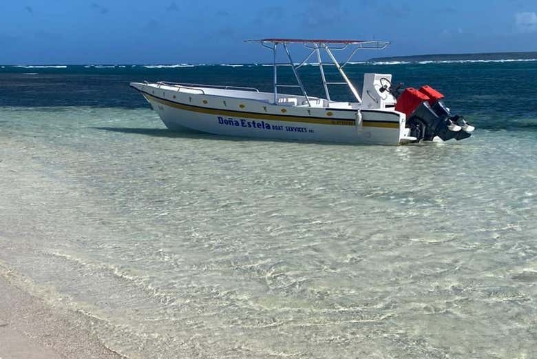 Ruta en lancha por Isla Saona