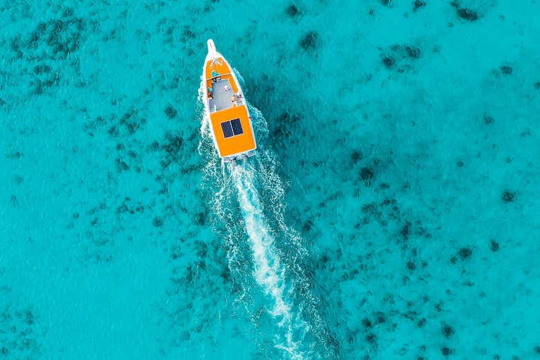 Navegando a la piscina natural Media Luna