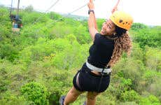 Tirolina y buggy en Bavaro Adventure Park