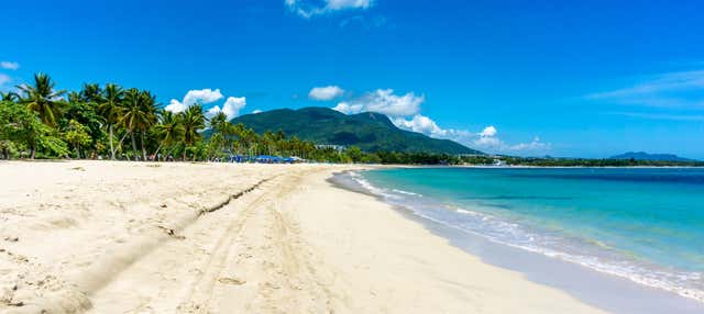 Escursione al Lago Azul e Playa Grande