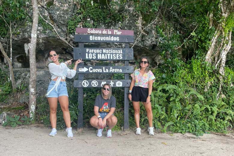 Prima di entrare nella grotta