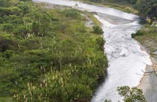 Senderismo por la ribera del río Muchas Aguas