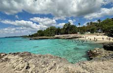 Excursión a La Caleta y la playa de Juan Dolio