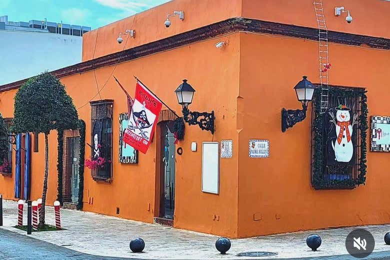 Vous verrez un bâtiment historique à Saint-Domingue