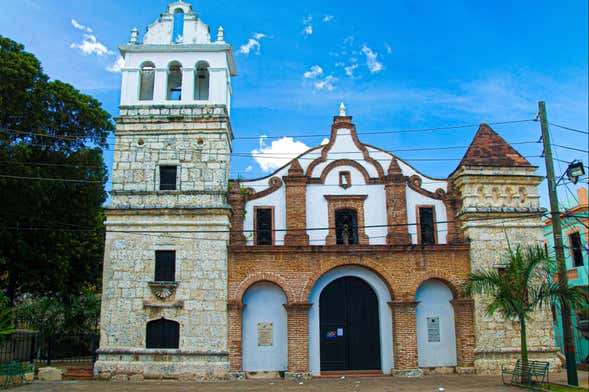 Tour por la zona extramuros de la Ciudad Colonial de Santo Domingo
