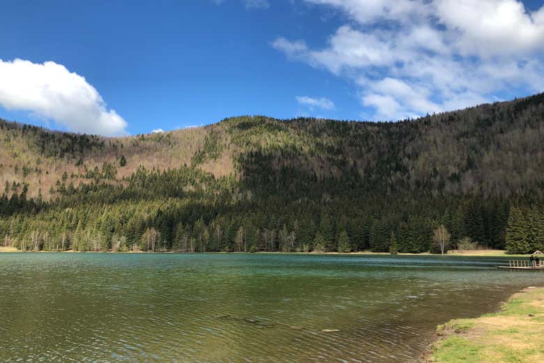Le acque del lago vulcanico