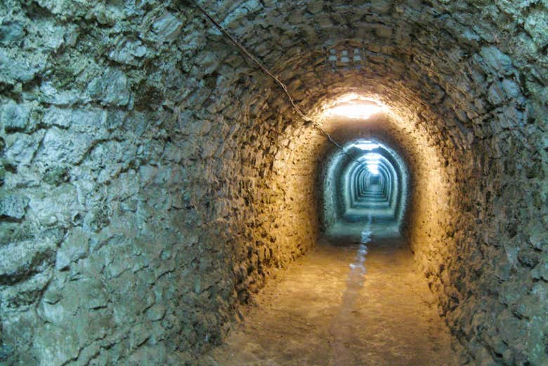 Uno de los túneles de la mina de sal