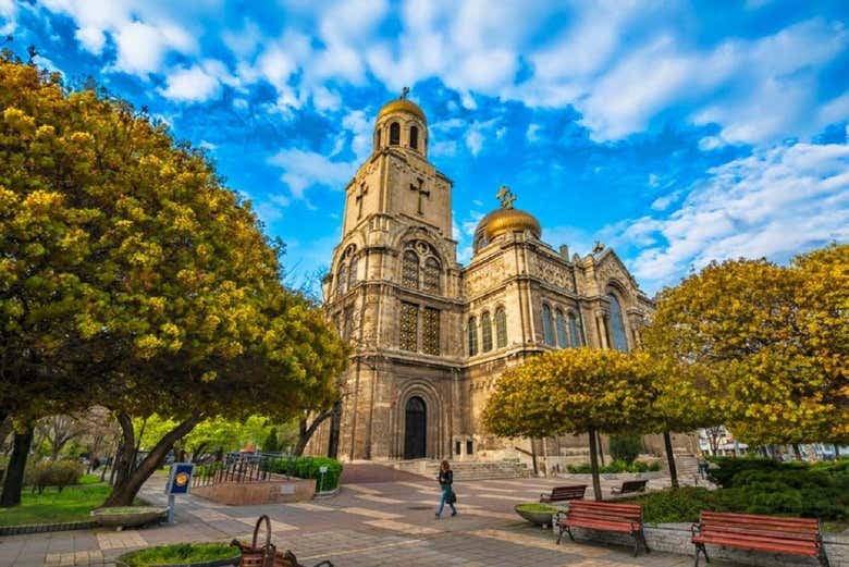 Clocher de la cathédrale de Varna
