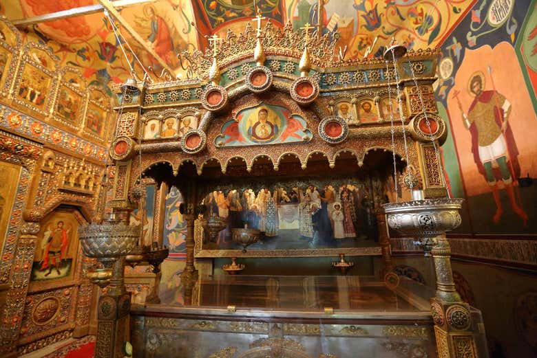 Interior de una de las capillas