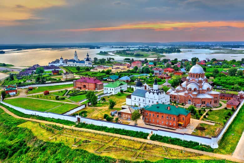 Kazan & Yekaterinburg 6-Day Tour from Moscow - Civitatis.com