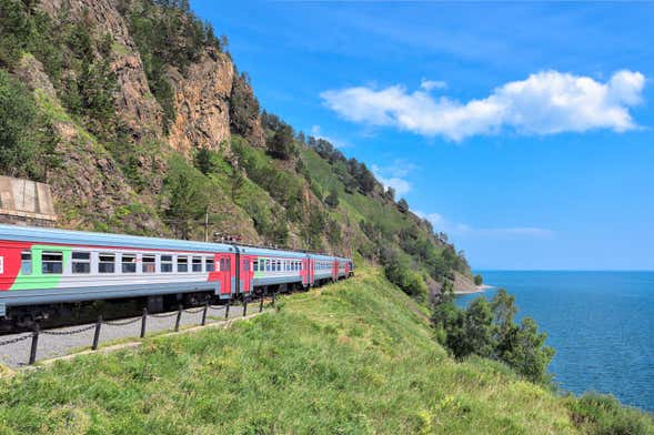 trans siberian railway tours vladivostok moscow