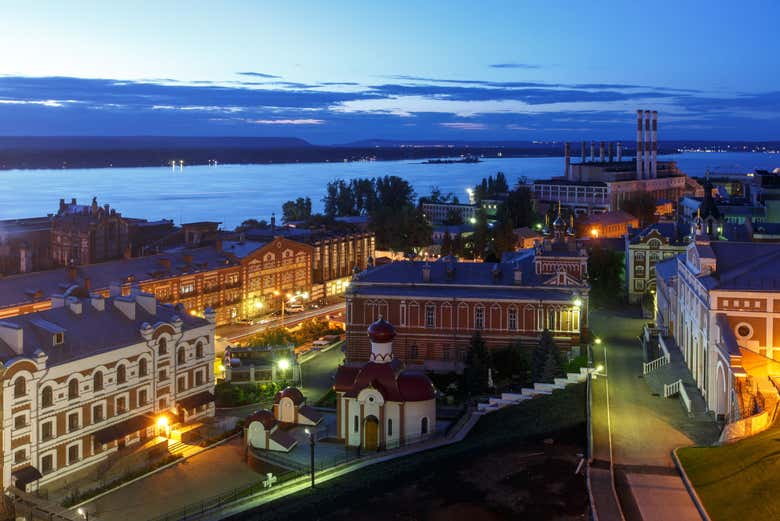 Las calles de Samara al caer la noche