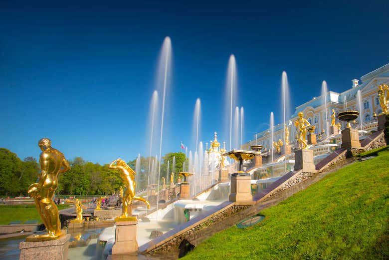 Scalinata della Reggia di Peterhof