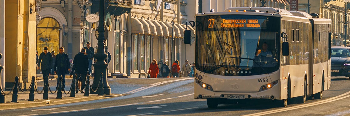 Autobuses en San Petersburgo