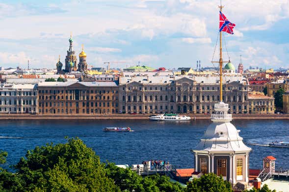St. Petersburg Boat Tour