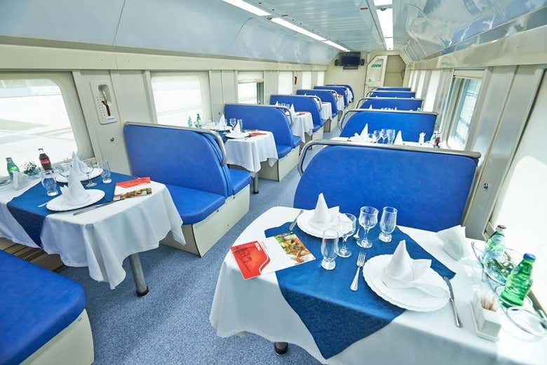 Vagone-ristorante del treno transiberiano