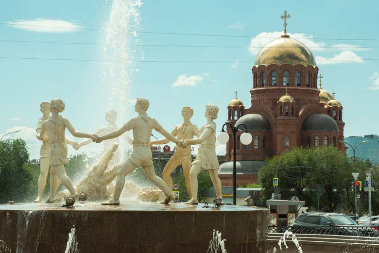 Frente a la Fuente Barmalej