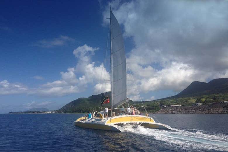 Durante la traversata a bordo del catamarano