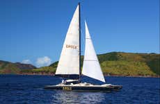 Balade en catamaran au coucher de soleil avec snorkeling