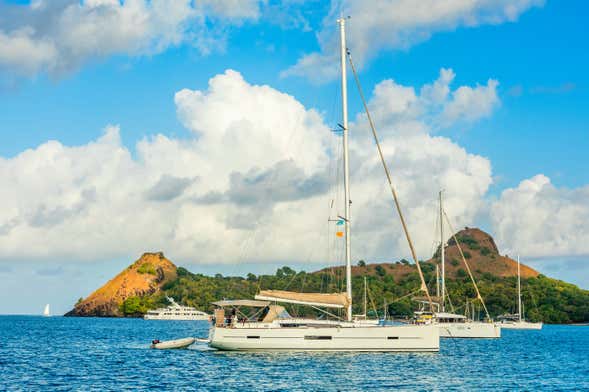 Paseo en barco al atardecer por la bahía de Rodney Bay
