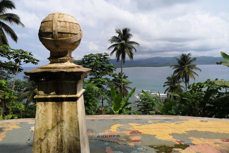 See the Equator Line landmark on Rolas Island