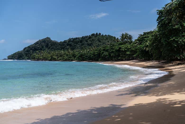 Playa virgen de Cabana, en el sur de Santo Tomé