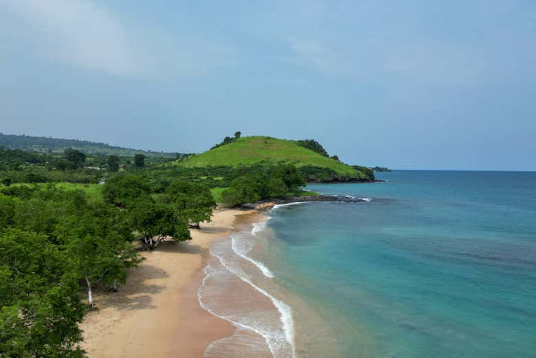 Tamarindos, playa virgen del norte de Santo Tomé