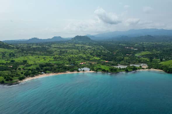 Excursión a Roça Agostinho Neto, Praia dos Tamarindos y Lagoa Azul