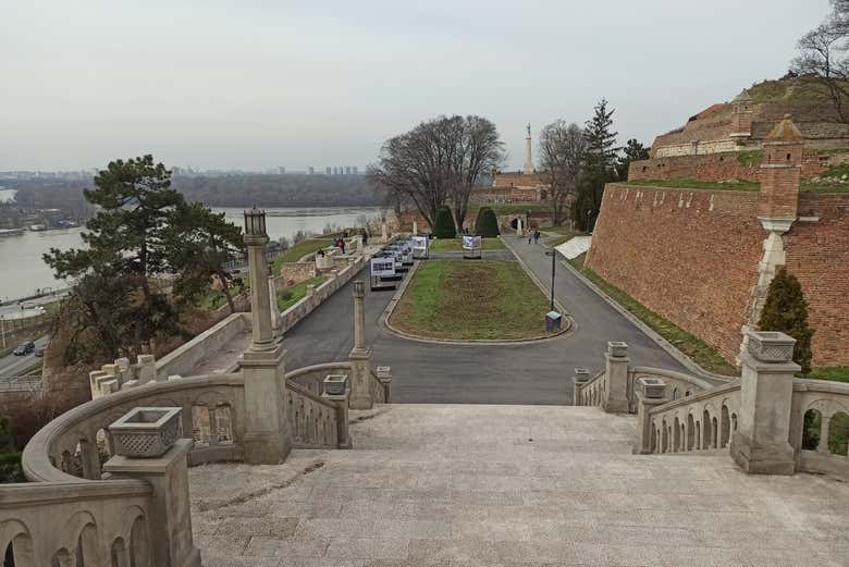 L'un des escaliers du parc de Kalemegdan