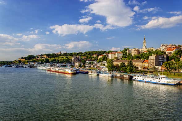 Paseo en barco por los ríos Sava y Danubio