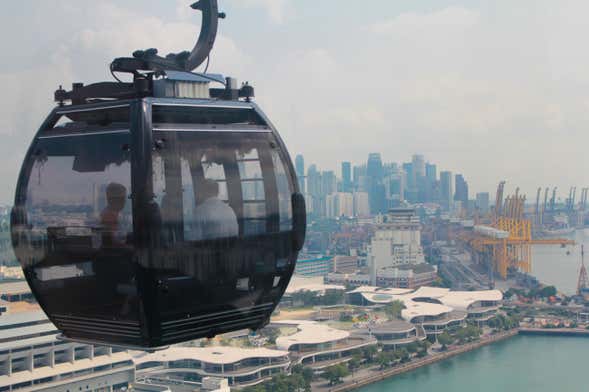 Cena sulla funivia di Sentosa