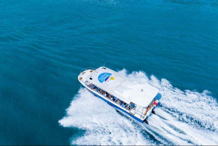 Vista aérea da lancha