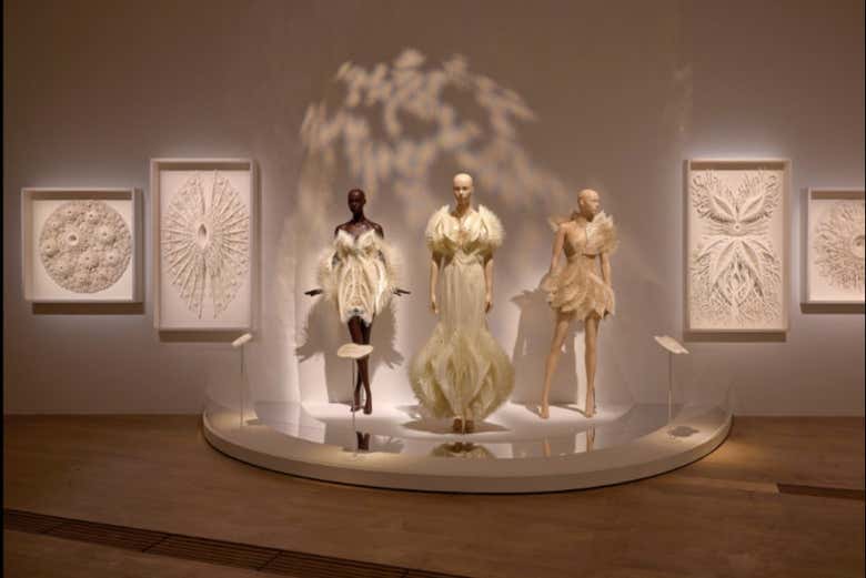 Diseños de Iris van Herpen