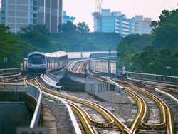 Metro di Singapore, stazione