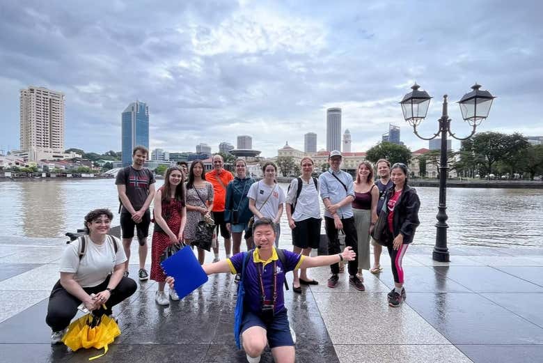 ¡Foto de grupo con el guía!