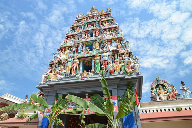 Sri Mariamman, el templo hindú de Singapur