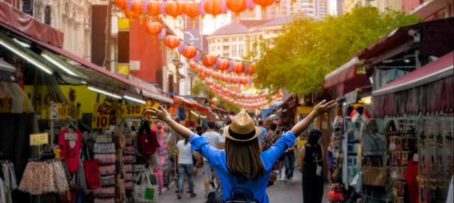Singapore’s Historic Chinatown Walking Tour